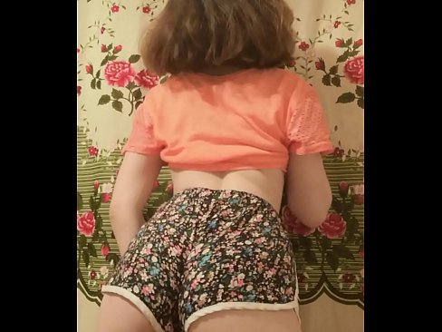 ❤️ Una ghjovana sexy si spoglia i pantaloncini davanti à a camera ❤️❌ Sluts à co.pornpictureshq.ru ☑